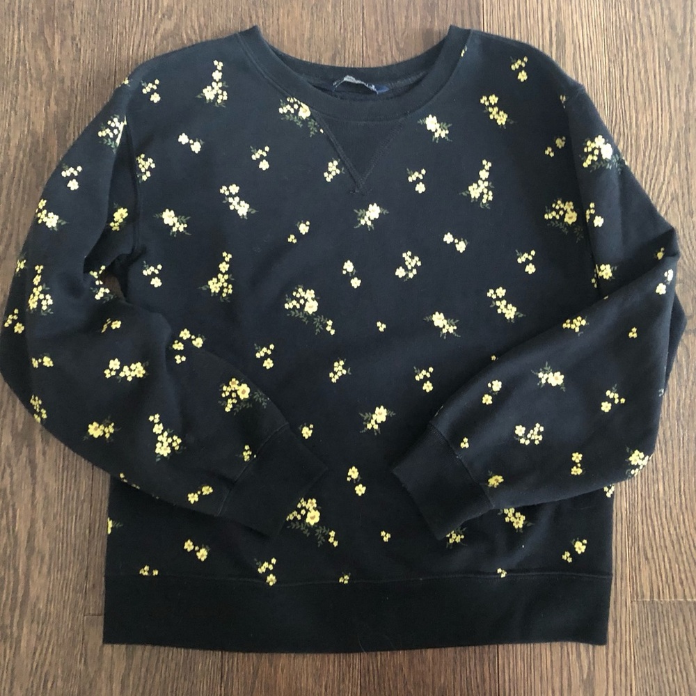 Abercrombie & Fitche  Crewneck Sweatshirt mini black & yellow florals 
 🖤💛
